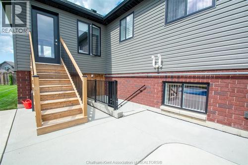 64 Valencia Drive, Chatham, ON - Outdoor With Exterior