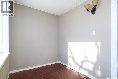 4530 Dewdney Avenue, Regina, SK - Indoor Photo Showing Other Room
