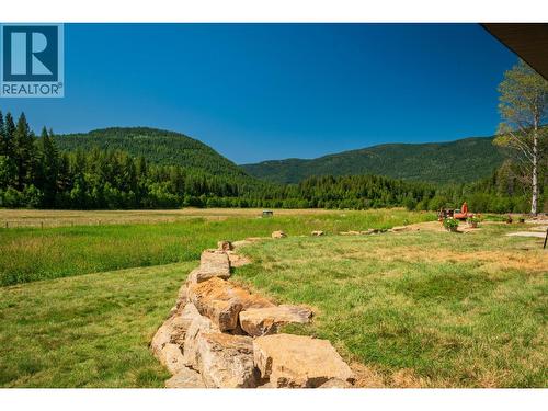 2335 Pass Creek Road, Castlegar, BC - Outdoor With View