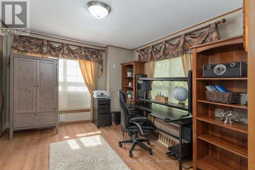 1161 4Th Concession Road W, Hamilton, ON - Indoor Photo Showing Office