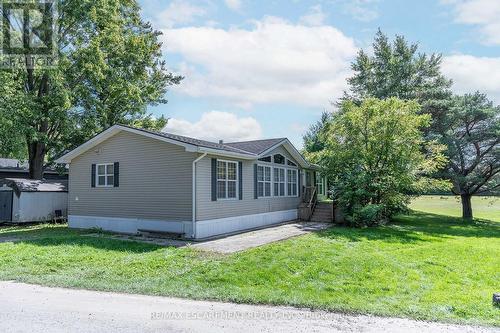 1161 4Th Concession Road W, Hamilton, ON - Outdoor