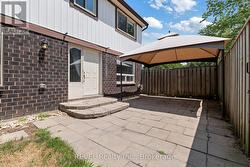 109 - 45 MARKSAM ROAD  Guelph (Willow West/Sugarbush/West Acres), ON N1H 6Y9