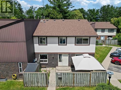 109 - 45 Marksam Road, Guelph (Willow West/Sugarbush/West Acres), ON - Outdoor