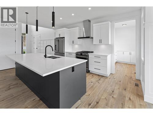 2871 Copper Ridge Drive, West Kelowna, BC - Indoor Photo Showing Kitchen With Double Sink With Upgraded Kitchen