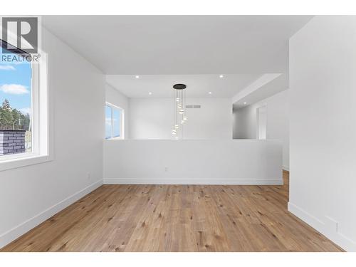 2871 Copper Ridge Drive, West Kelowna, BC - Indoor Photo Showing Other Room