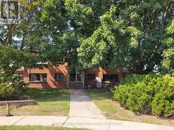 107 - 1 SUNNYLEA CRESCENT  Guelph (General Hospital), ON N1E 1W1