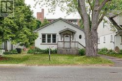 469 WOODLAND AVENUE  Burlington, ON L7R 2S2
