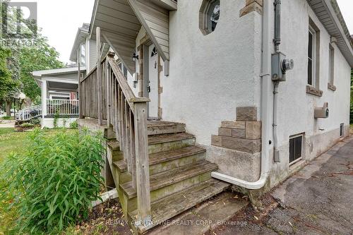 469 Woodland Avenue, Burlington, ON - Outdoor