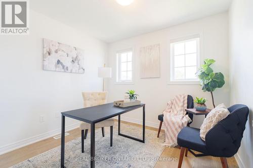 83 Benedict Place, Hamilton, ON - Indoor