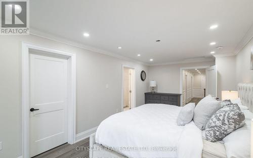 1270 Saginaw Crescent, Mississauga, ON - Indoor Photo Showing Bedroom