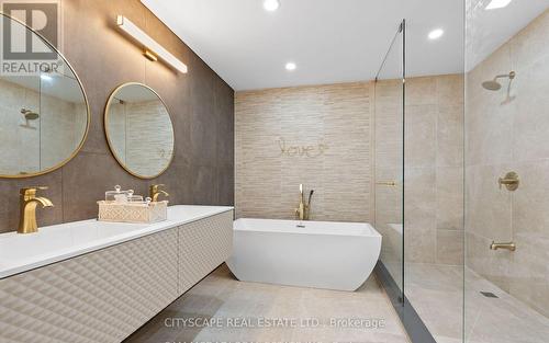 1270 Saginaw Crescent, Mississauga, ON - Indoor Photo Showing Bathroom