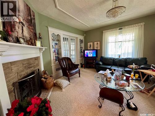119 22Nd Street E, Prince Albert, SK - Indoor With Fireplace