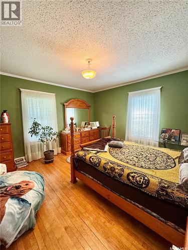 119 22Nd Street E, Prince Albert, SK - Indoor Photo Showing Bedroom