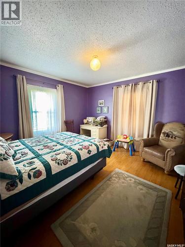 119 22Nd Street E, Prince Albert, SK - Indoor Photo Showing Bedroom