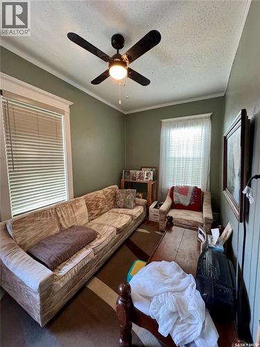119 22Nd Street E, Prince Albert, SK - Indoor
