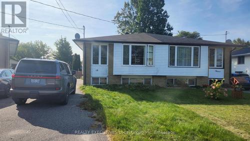 10 CHARLTON CRESCENT  North Bay (Ferris), ON P1A 3M9