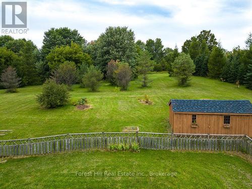 Fenced area + open area - 504097 Grey Road 12, West Grey, ON - Outdoor