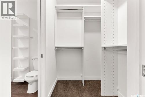 2875 Garnet Street, Regina, SK - Indoor With Storage