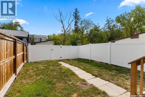 2875 Garnet Street, Regina, SK - Outdoor