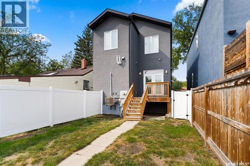 2875 Garnet Street, Regina, SK - Outdoor