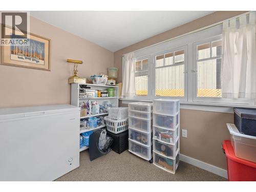 1830 Riverside Avenue, Kelowna, BC - Indoor