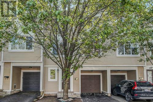 553 BURLEIGH PRIVATE  Ottawa, ON K1J 1J9
