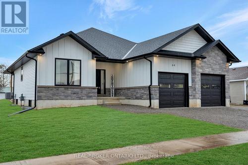 64 QUEEN STREET W  Norfolk, ON N0E 1P0