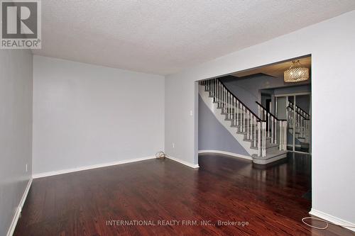 Living roo - 22 Larkin Avenue, Markham, ON - Indoor Photo Showing Other Room
