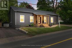 1283 SWAN STREET  North Dumfries, ON N0B 1E0