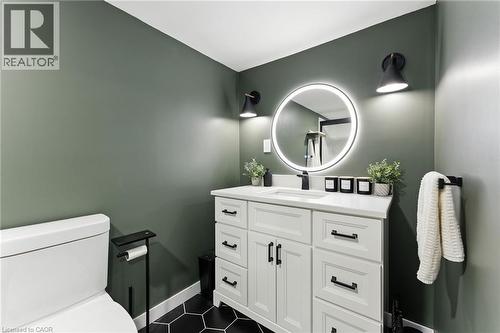 1 Conestoga Road, Woodstock, ON - Indoor Photo Showing Bathroom