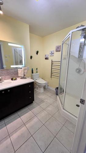 Salle de bains - 8-8750 Crois. Du Louvre, Brossard, QC - Indoor Photo Showing Bathroom
