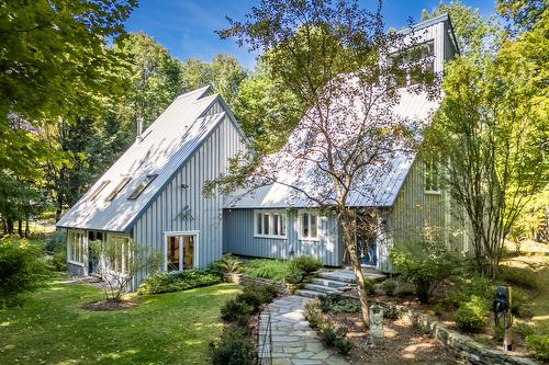 Façade - 20 Rue Grove, Lac-Brome, QC - Outdoor