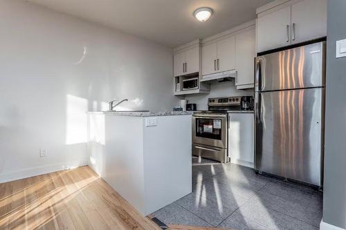 Cuisine - 4119 Grande Allée, Longueuil (Saint-Hubert), QC - Indoor Photo Showing Kitchen