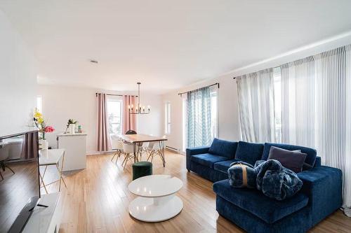 Living room - 4119 Grande Allée, Longueuil (Saint-Hubert), QC - Indoor Photo Showing Living Room