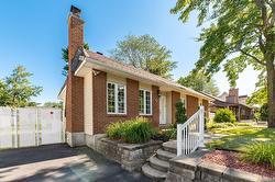 244 Rue Forget  Sainte-Anne-Des-Plaines, QC J0N 1H0