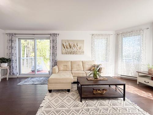 Salon - 525 Route Principale, Aumond, QC - Indoor Photo Showing Living Room
