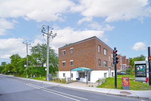 Façade - 7567 Boul. Pie-Ix, Montréal (Villeray/Saint-Michel/Parc-Extension), QC - Outdoor