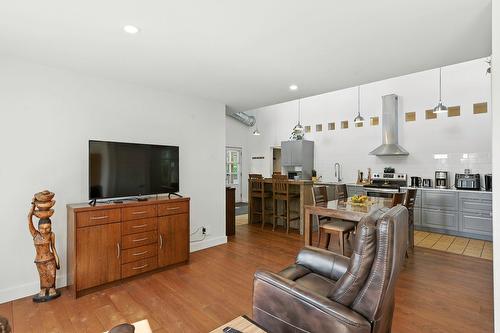 Salon - 1696 Ch. Chapleau, Nominingue, QC - Indoor