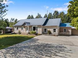 189 Ch. de Béthel  Sainte-Christine, QC J0H 1H0