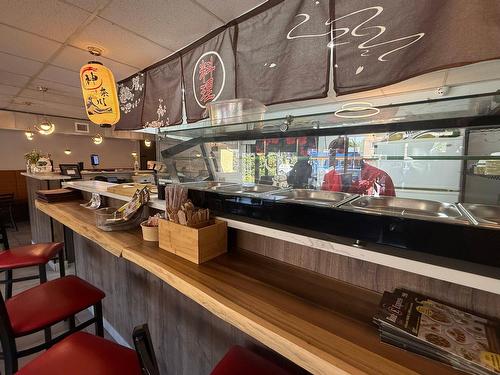 Cuisine - 8630 Rue Sherbrooke E., Montréal (Mercier/Hochelaga-Maisonneuve), QC 