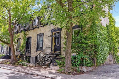 1819 Rue Baile  Montréal (Ville-Marie), QC H3H 1P5