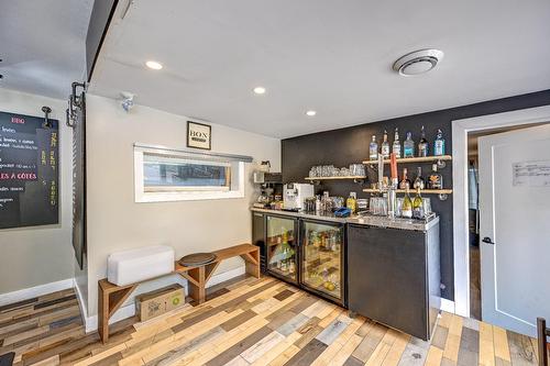 Commerce - 193 Av. Champlain, Saint-Armand, QC 