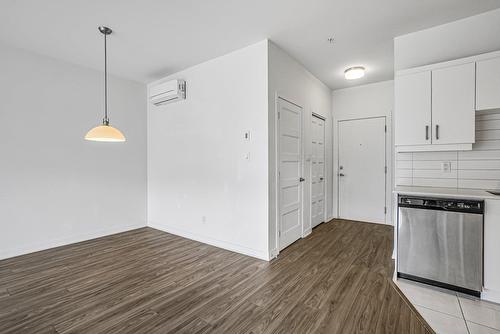 Dining room - 202-9175 Rue Lennon, Brossard, QC - Indoor Photo Showing Kitchen