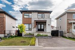 283 Crois. du Saphir  Saint-Lin/Laurentides, QC J5M 0W6