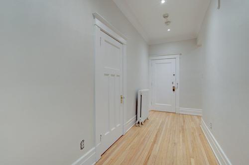 Hall d'entrée/Vestibule - 29-4326 Rue Sherbrooke O., Westmount, QC - Indoor Photo Showing Other Room