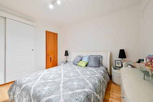 Primary bedroom - 3557  - 3561 Rue Dandurand, Montréal (Rosemont/La Petite-Patrie), QC - Indoor Photo Showing Bedroom