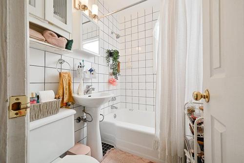 Bathroom - 3557  - 3561 Rue Dandurand, Montréal (Rosemont/La Petite-Patrie), QC - Indoor Photo Showing Bathroom