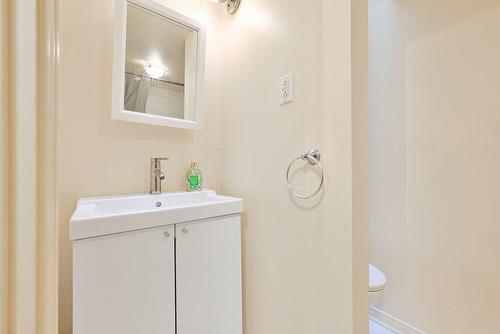 Bathroom - 3557  - 3561 Rue Dandurand, Montréal (Rosemont/La Petite-Patrie), QC - Indoor Photo Showing Bathroom