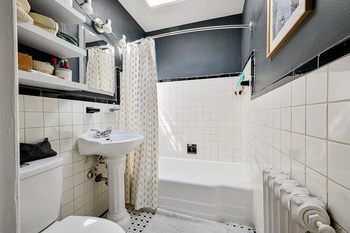 Bathroom - 3557  - 3561 Rue Dandurand, Montréal (Rosemont/La Petite-Patrie), QC - Indoor Photo Showing Bathroom