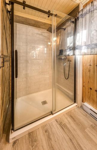 Bathroom - 615 Ch. Du Sommet, Fossambault-Sur-Le-Lac, QC - Indoor Photo Showing Bathroom